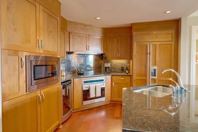 Listing Image for 1 Bay Dr 3501 22 of 49