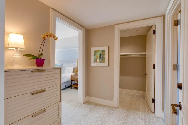 Listing Image for 1 Bay Dr 3501 23 of 49