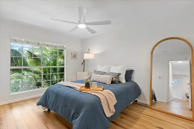 Listing Image for 160 Keonekai Rd 18-204 13 of 34