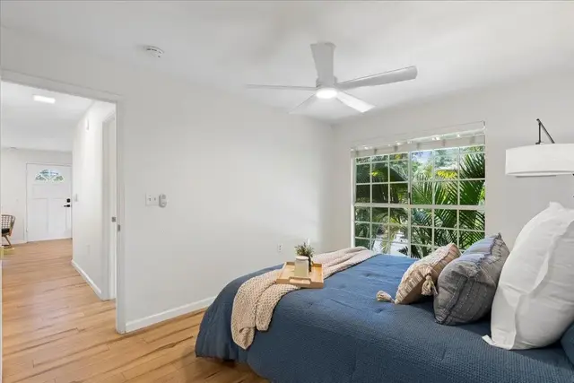 Listing Image for 160 Keonekai Rd 18-204 14 of 34