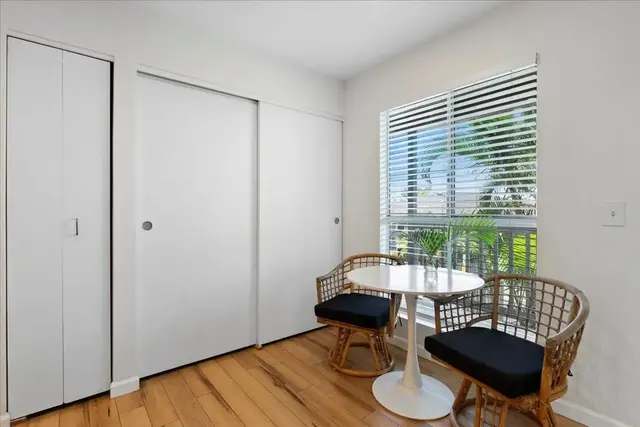 Listing Image for 160 Keonekai Rd 18-204 28 of 34