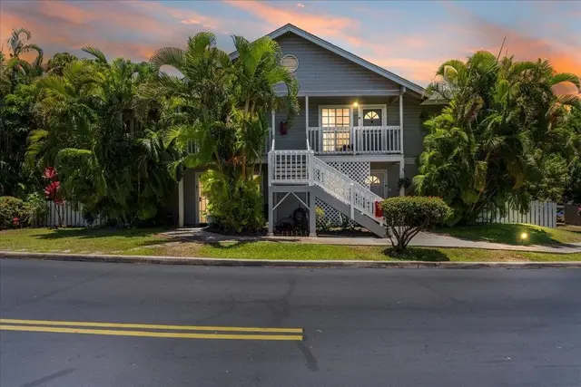 Listing Image for 160 Keonekai Rd 18-204 30 of 34