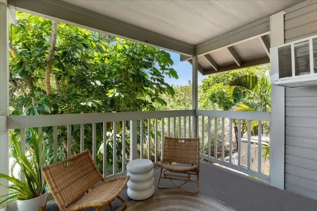 Listing Image for 160 Keonekai Rd 18-204 4 of 34