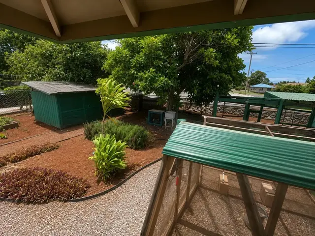 Listing Image for 1633 Farrington Ave 30 of 38