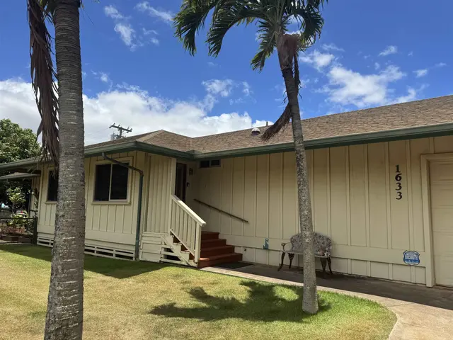 Listing Image for 1633 Farrington Ave 7 of 38