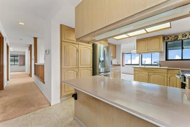 Listing Image for 545 Iiwi Way 17 of 30