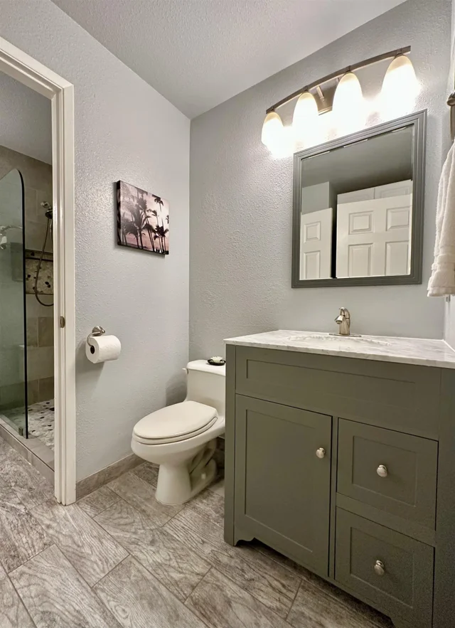 Listing Image for 160 Keonekai Rd 18-203 23 of 29