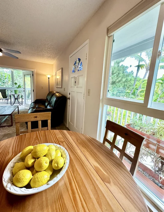 Listing Image for 160 Keonekai Rd 18-203 7 of 29