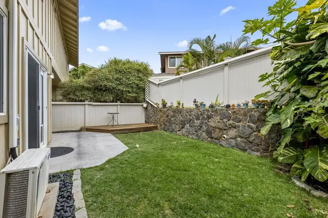 Listing Image for 252 Lau Oliwa Loop 60 36 of 38