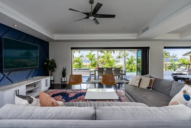 Listing Image for 171 W Ikea Kai Pl 11 of 50