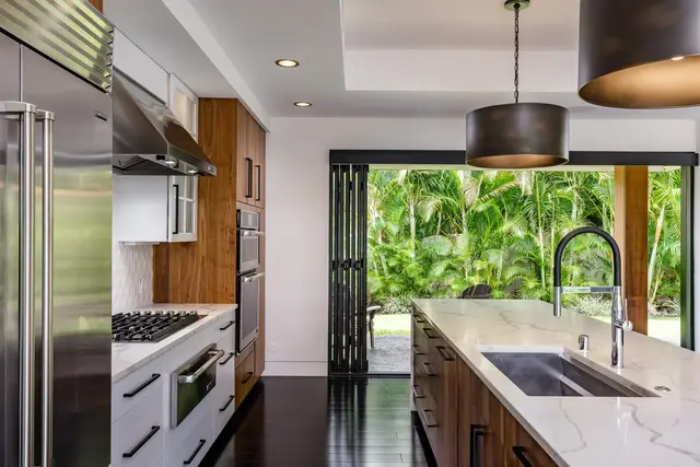 Listing Image for 171 W Ikea Kai Pl 19 of 50