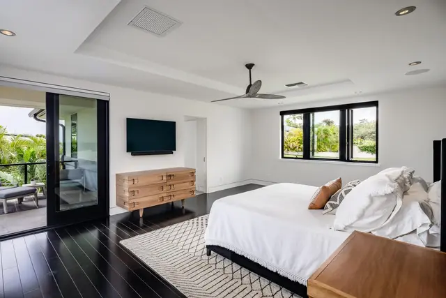 Listing Image for 171 W Ikea Kai Pl 25 of 50