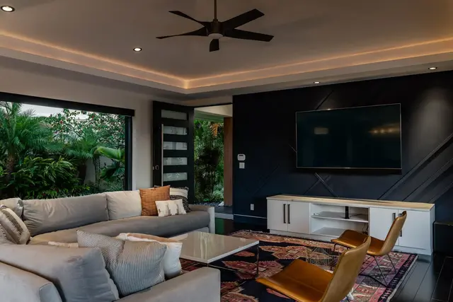 Listing Image for 171 W Ikea Kai Pl 34 of 50