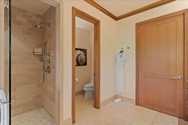 Listing Image for 1 Bay Dr 5104 30 of 45