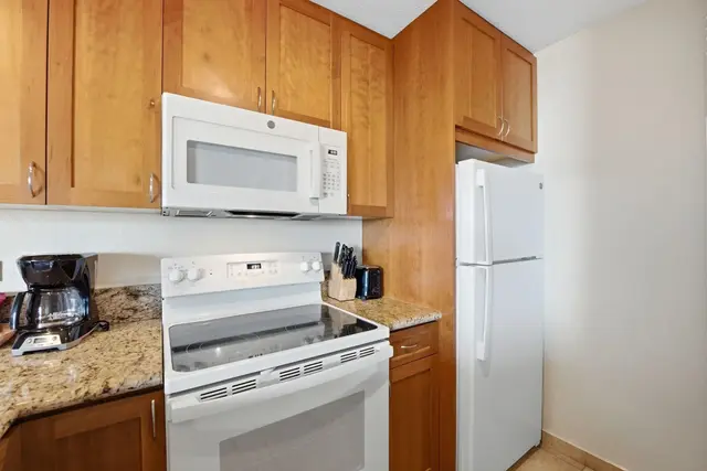 Listing Image for 3445 Lower Honoapiilani Rd 919 11 of 29