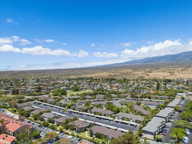 Listing Image for 160 Keonekai Rd 17-102 43 of 50