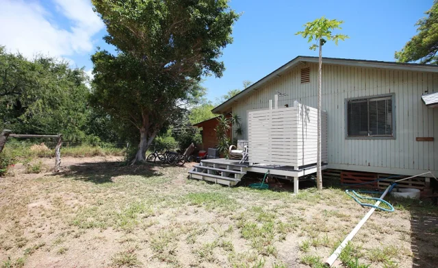 Listing Image for 854 Olowalu Rd Apt B 14 of 44