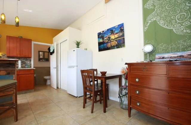 Listing Image for 854 Olowalu Rd Apt B 24 of 44