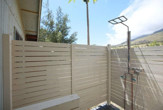 Listing Image for 854 Olowalu Rd Apt B 31 of 44