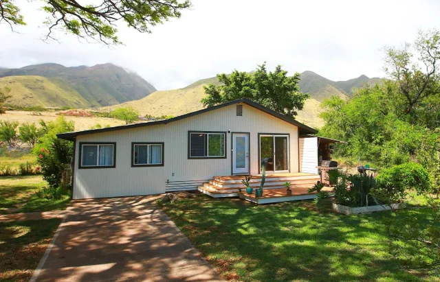 Listing Image for 854 Olowalu Rd Apt B 39 of 44