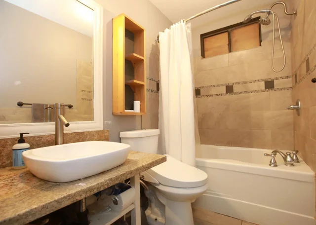 Listing Image for 854 Olowalu Rd Apt B 8 of 44