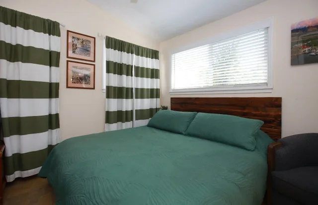 Listing Image for 854 Olowalu Rd Apt B 9 of 44