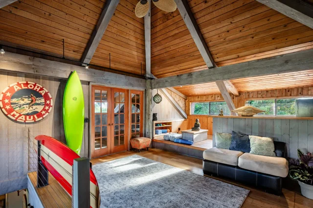 Listing Image for 1780 Kauhikoa Rd 18 of 50