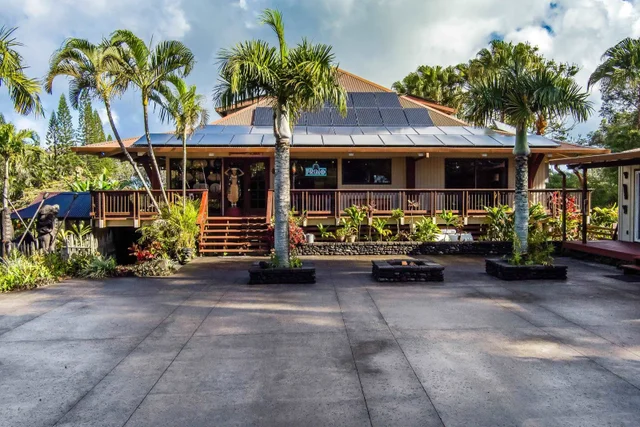 Listing Image for 1780 Kauhikoa Rd 7 of 50