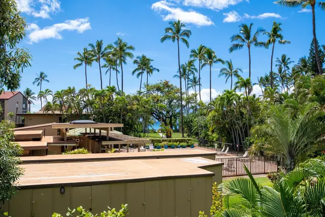 Listing Image for 3559 Lower Honoapiilani Rd 1m 17 of 31