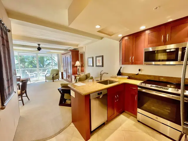 Listing Image for 2481 Kaanapali Pkwy 461 Y 10 of 28