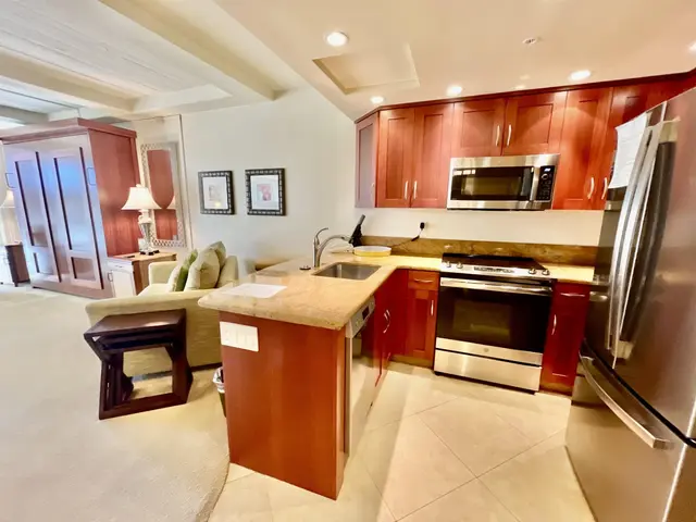 Listing Image for 2481 Kaanapali Pkwy 461 Y 12 of 28