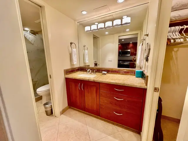 Listing Image for 2481 Kaanapali Pkwy 461 Y 15 of 28