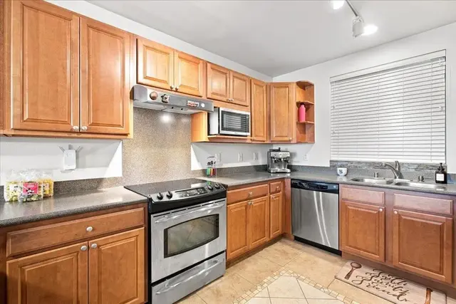 Listing Image for 1233 Limahana Cir B202 11 of 32