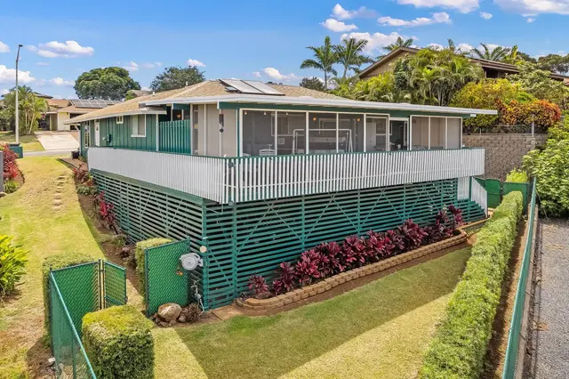 Listing Image for 2884 Iwalani St 3 of 50