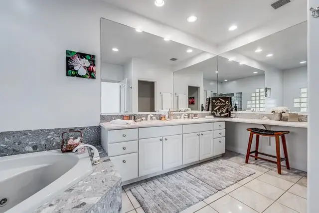 Listing Image for 3138 N Noho Loihi Way 19 of 36