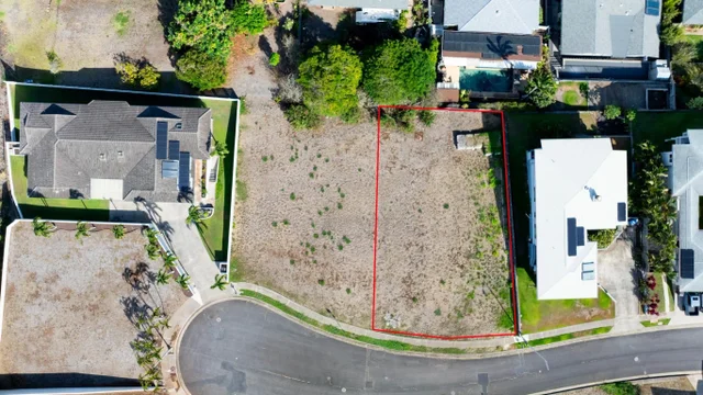 Listing Image for 681 Noweo Pl 2 of 9