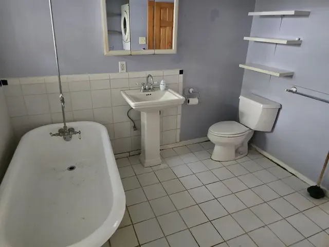 Listing Image for 3237 Luahine Pl 11 of 15
