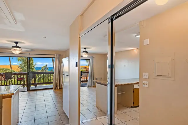 Listing Image for 3740 Lower Honoapiilani Rd E308 26 of 38