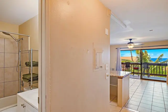 Listing Image for 3740 Lower Honoapiilani Rd E308 27 of 38