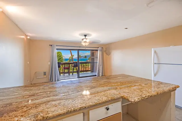 Listing Image for 3740 Lower Honoapiilani Rd E308 5 of 38