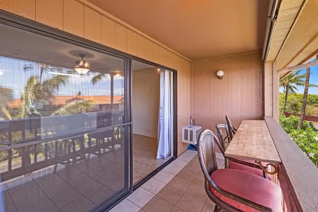 Listing Image for 3740 Lower Honoapiilani Rd E308 7 of 38