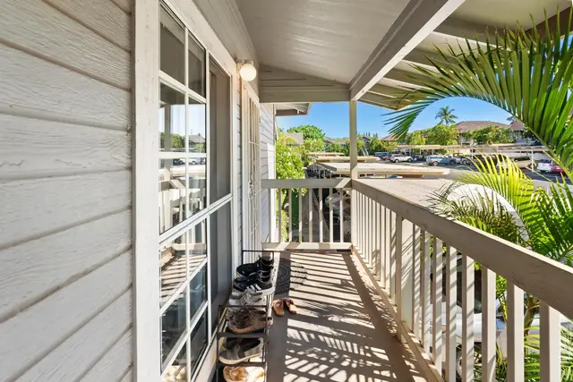 Listing Image for 160 Keonekai Rd 8-203 13 of 35