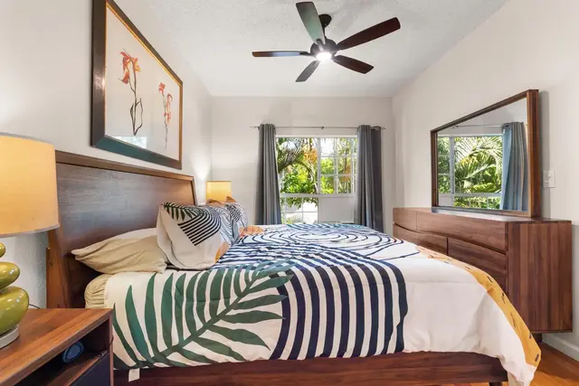 Listing Image for 160 Keonekai Rd 8-203 32 of 35