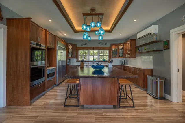 Listing Image for 65 N Holokai Rd 9 of 50