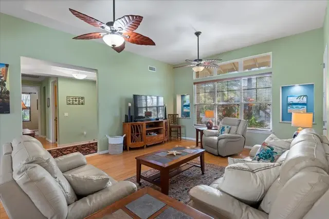 Listing Image for 127 Ahekolo St 13 6 of 26