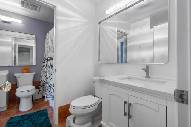 Listing Image for 160 Keonekai Rd 22-201 30 of 37