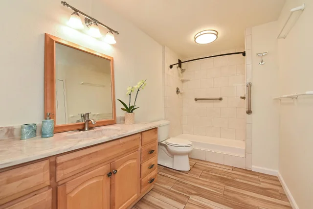 Listing Image for 1403 Front St 307 10 of 20