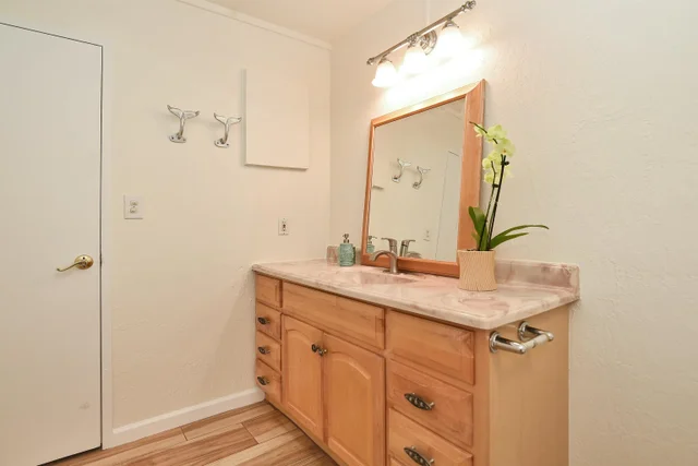 Listing Image for 1403 Front St 307 11 of 20