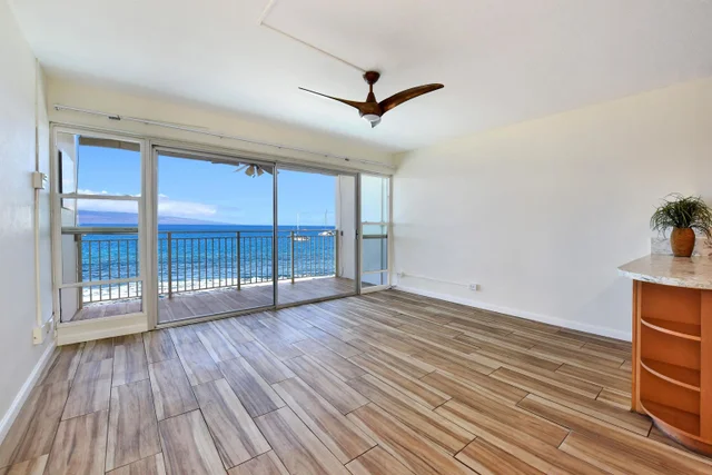 Listing Image for 1403 Front St 307 4 of 20