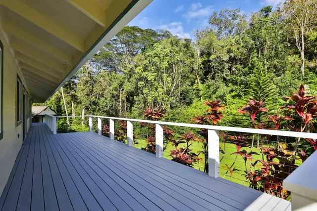 Listing Image for 441 Haloa Rd 18 of 33